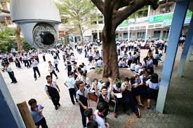 Trường học ở TP HCM lắp camera chống bạo lực học đường